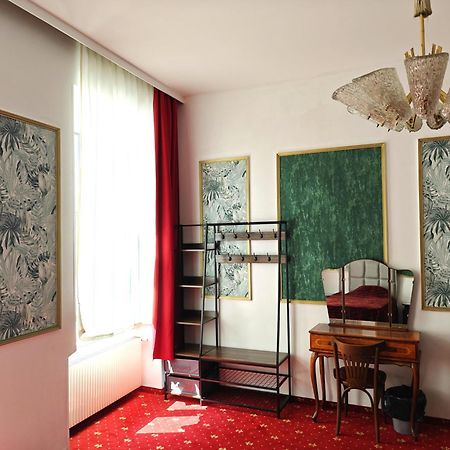 Hotel Viktoria Wien Ngoại thất bức ảnh