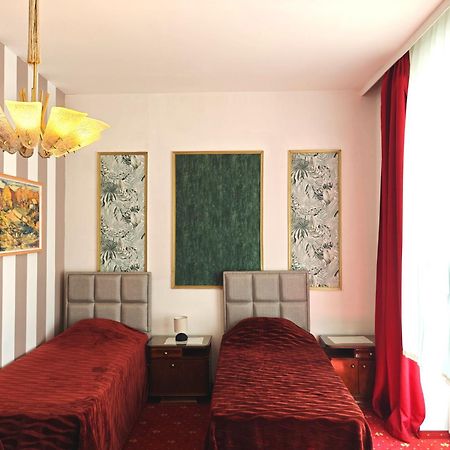 Hotel Viktoria Wien Ngoại thất bức ảnh
