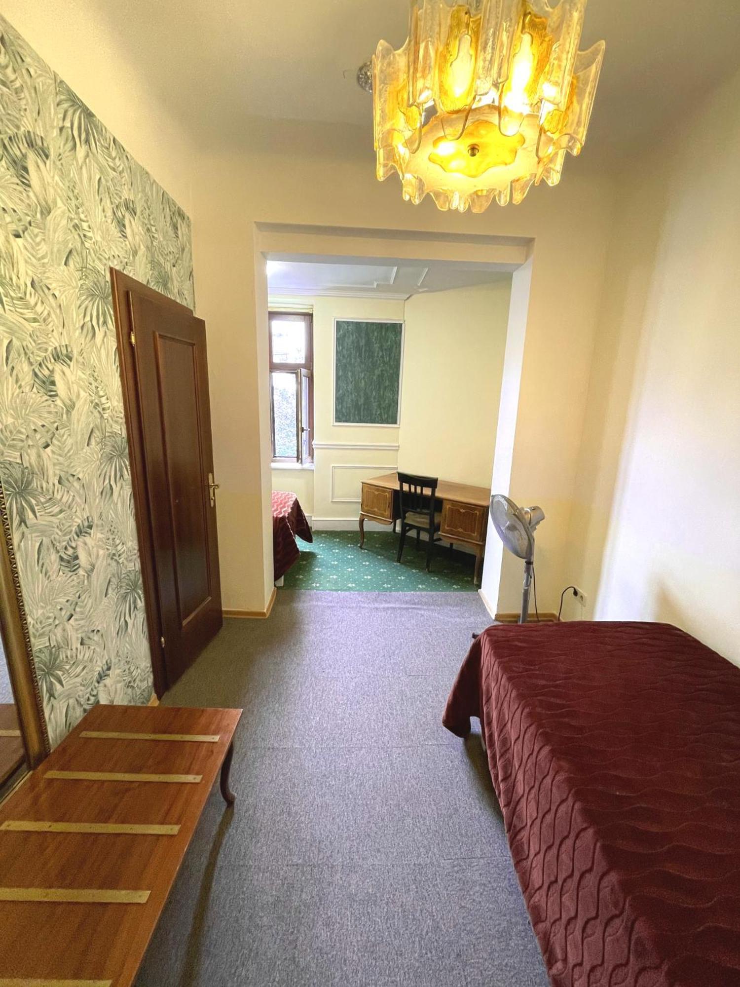 Hotel Viktoria Wien Ngoại thất bức ảnh