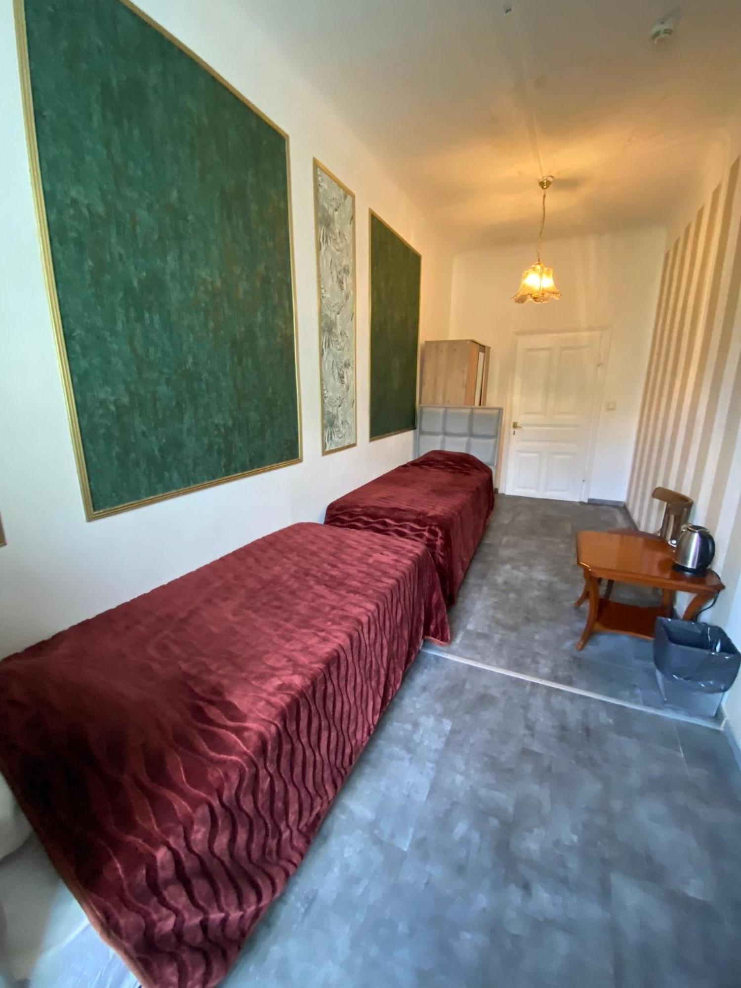 Hotel Viktoria Wien Ngoại thất bức ảnh